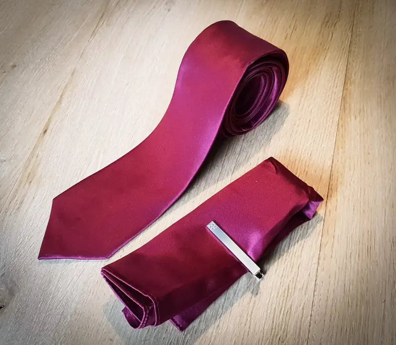 Cavani Burgundy slips med näsduk - Stropdas